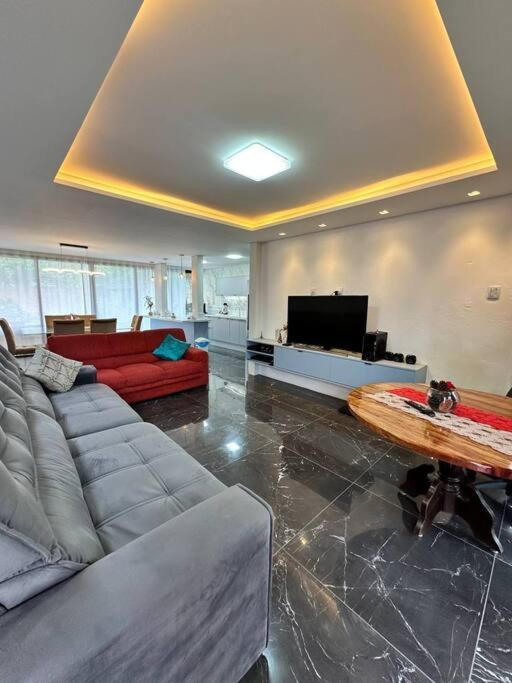 House Delegado Marcio * Balneario Camboriu